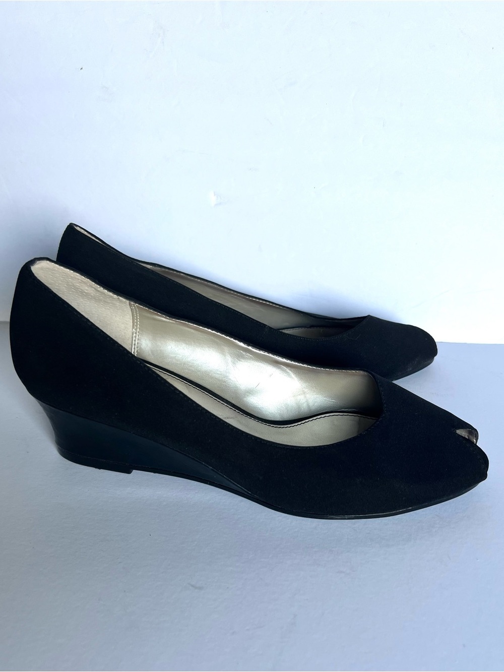 Liz Claiborne Sz 9 5 Black Wedge Peep-Toe Women's Dress Pumps